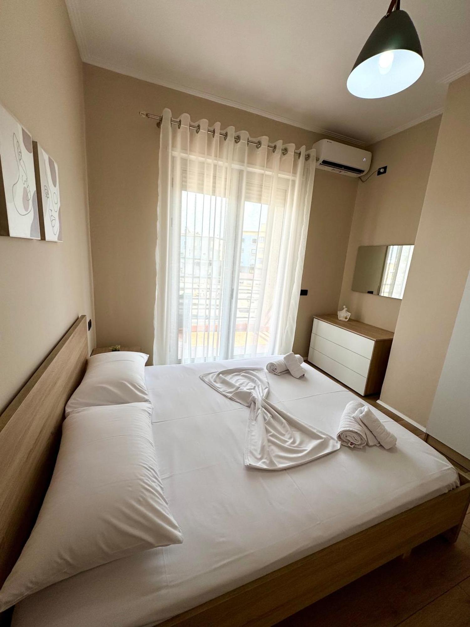 New Bazaar Cozy Apartment 2 Dajti View Tirana Exterior foto