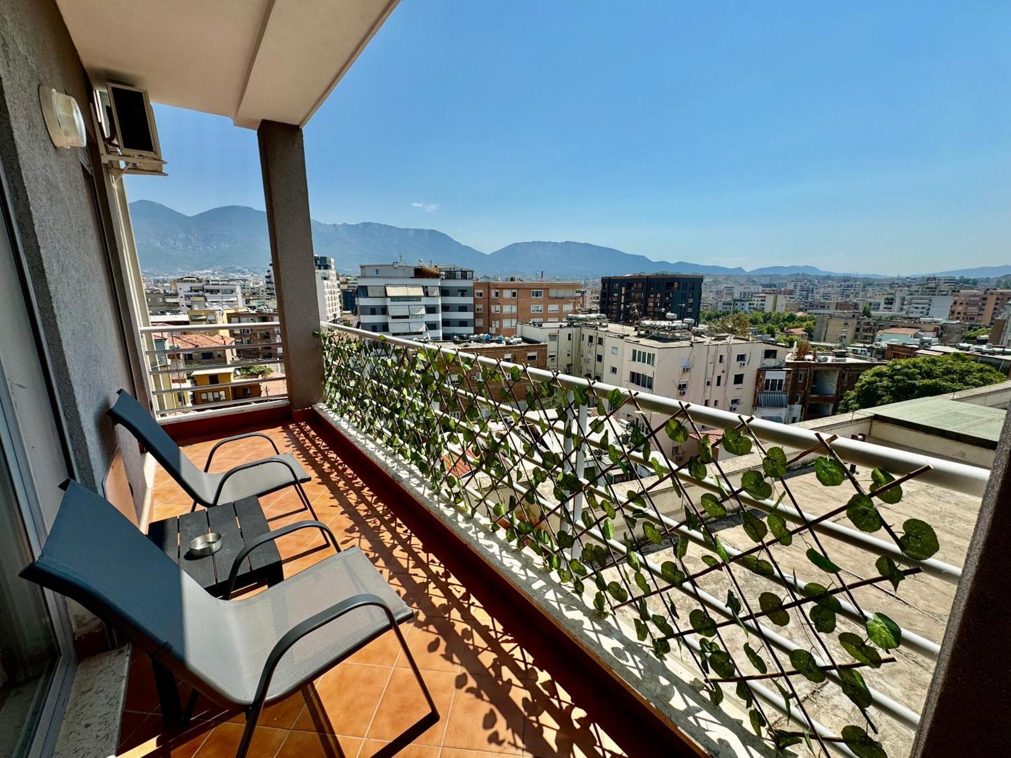 New Bazaar Cozy Apartment 2 Dajti View Tirana Exterior foto